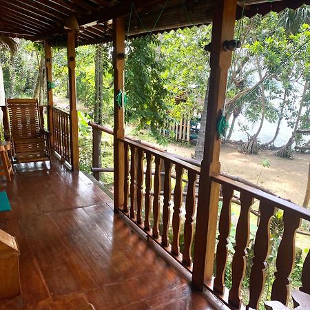 Alam Kita Hotel Karimunjawa Eksteriør billede