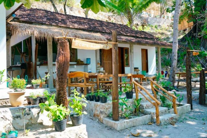 Alam Kita Hotel Karimunjawa Eksteriør billede
