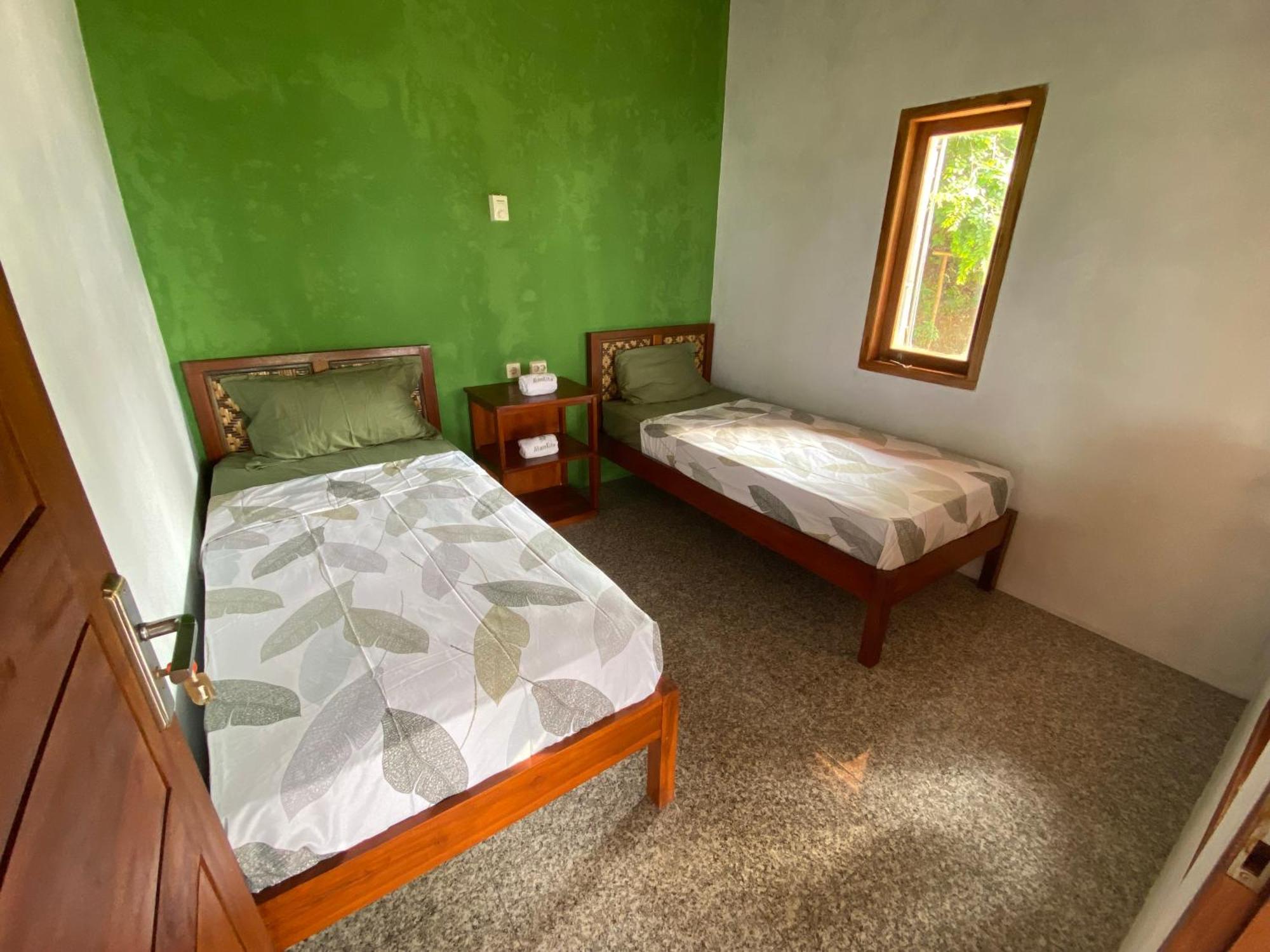 Alam Kita Hotel Karimunjawa Eksteriør billede