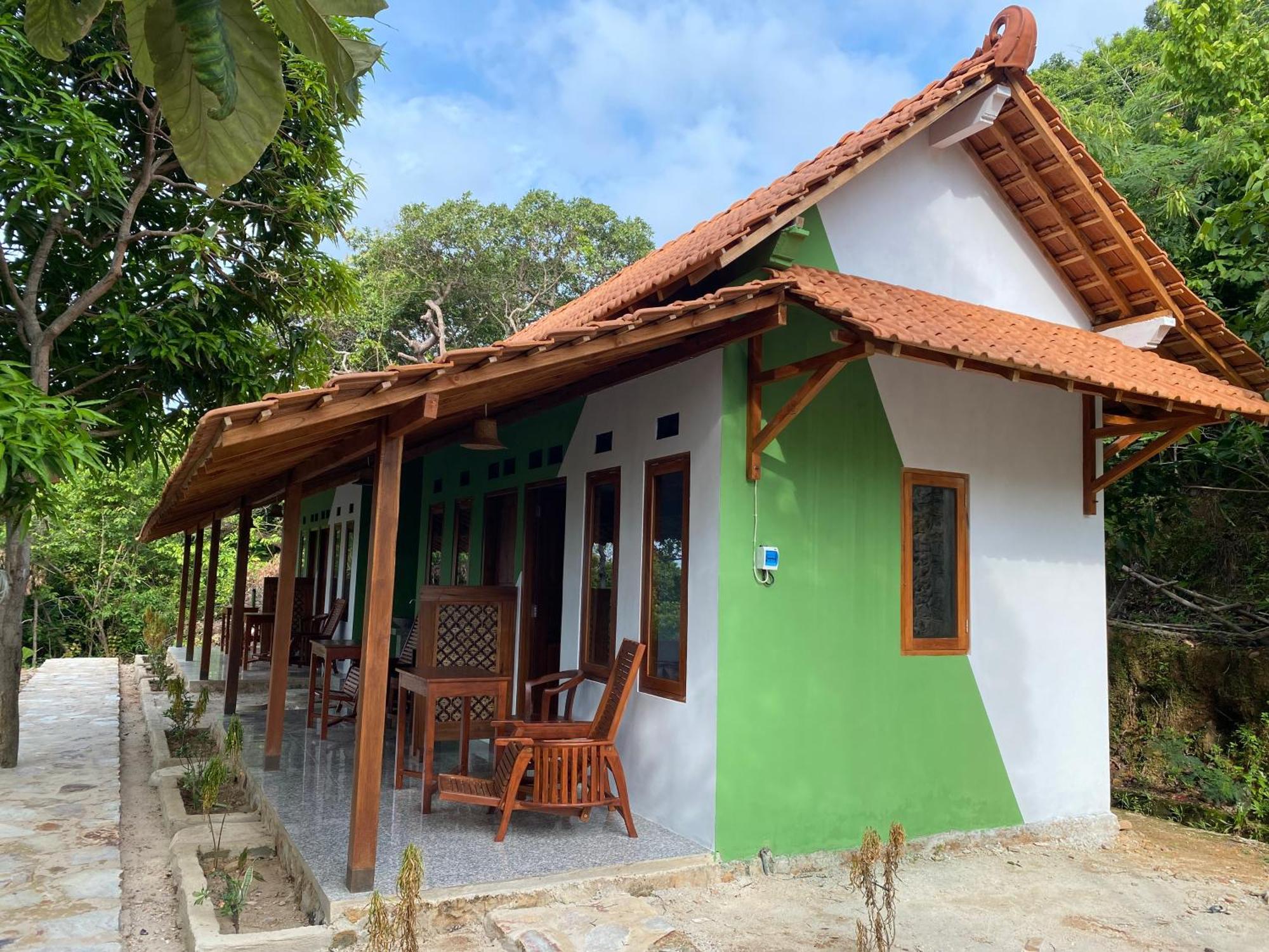 Alam Kita Hotel Karimunjawa Eksteriør billede