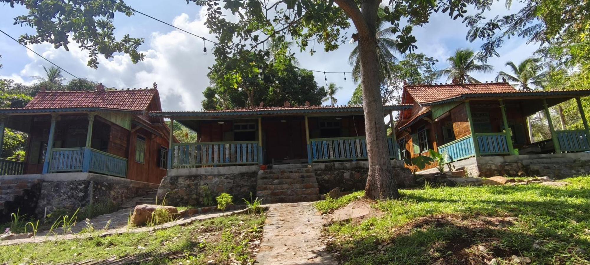 Alam Kita Hotel Karimunjawa Eksteriør billede