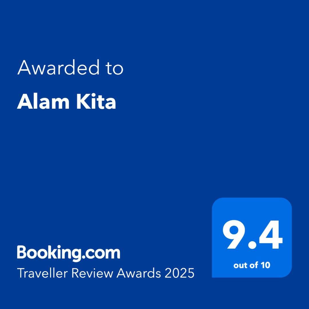 Alam Kita Hotel Karimunjawa Eksteriør billede